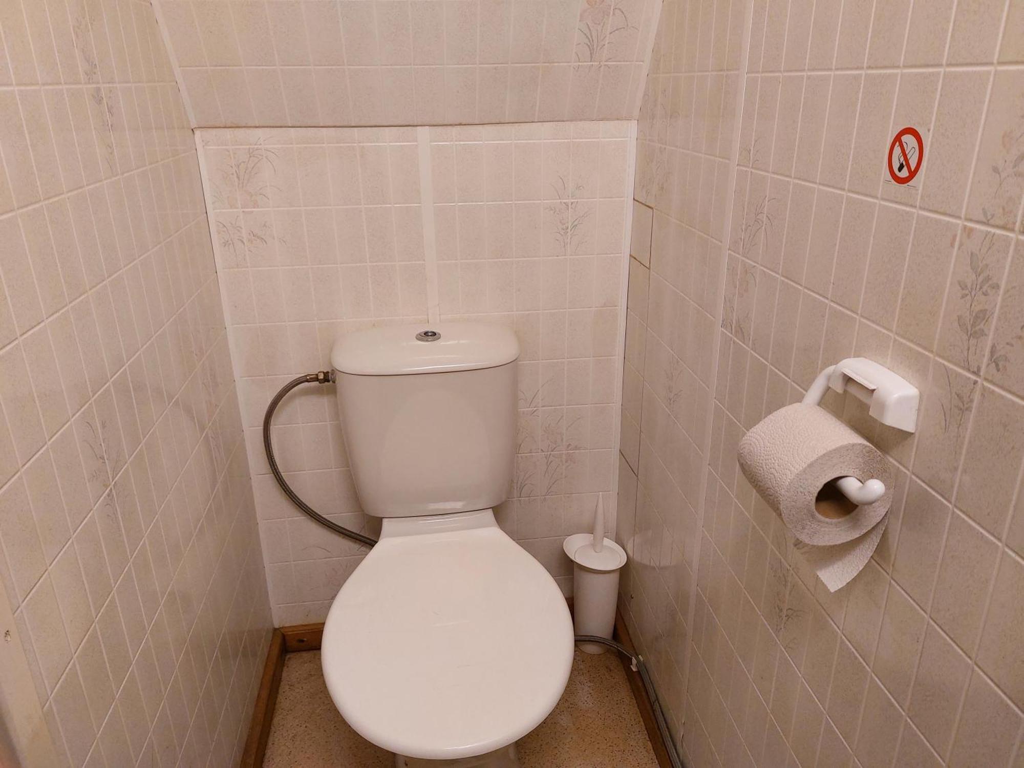 Auberge de jeunesse Livonia Matkamaja à Kilingi-Nomme Extérieur photo